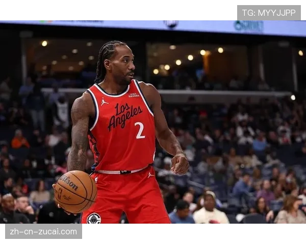 森林狼尝试五小阵容困局:被伦纳德连续单吃里德导致分差扩大至21分 森林狼尝试五小阵容困局:被伦纳德连续单吃里德导致分差扩大至21分