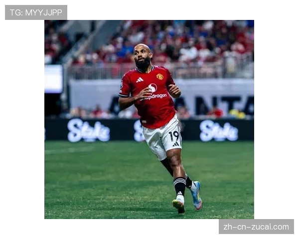 姆伯莫9球曼联锋线轮换选择，无球跑动与射门选择评估